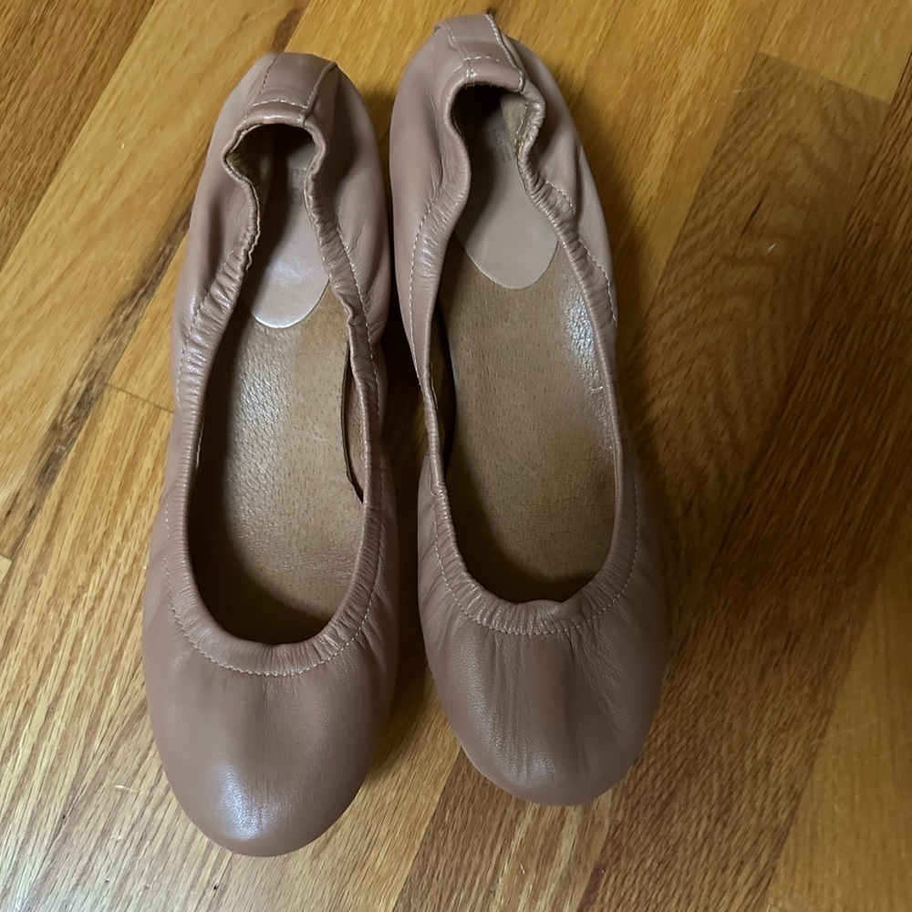 Jasper and Jeera leather shoes